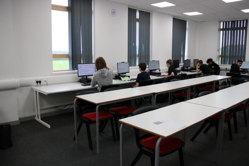 y10 taster day - ICT