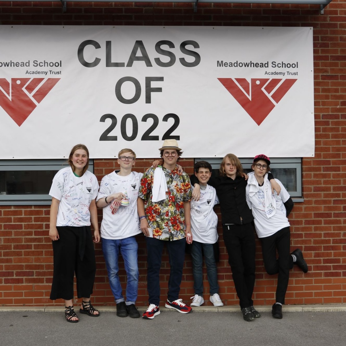 Class of 2022 Celebrations - Meadowhead School